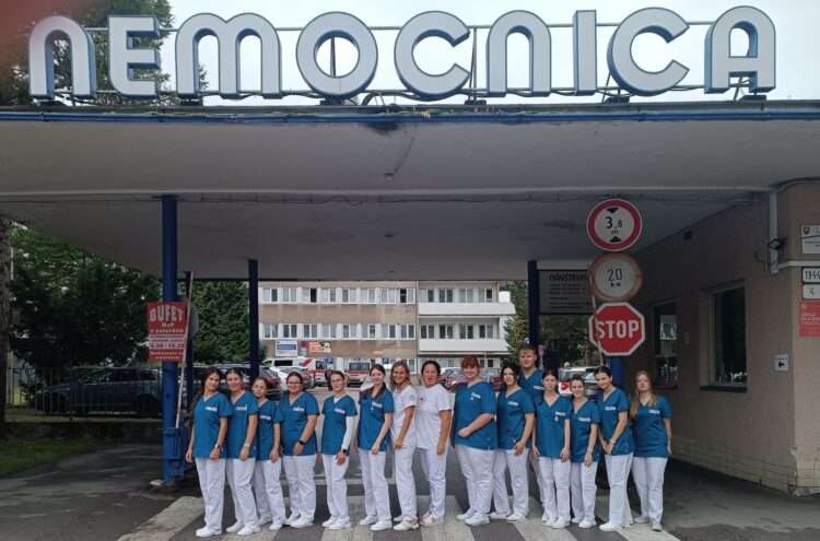 donsp studentky udravotnicka skola 1