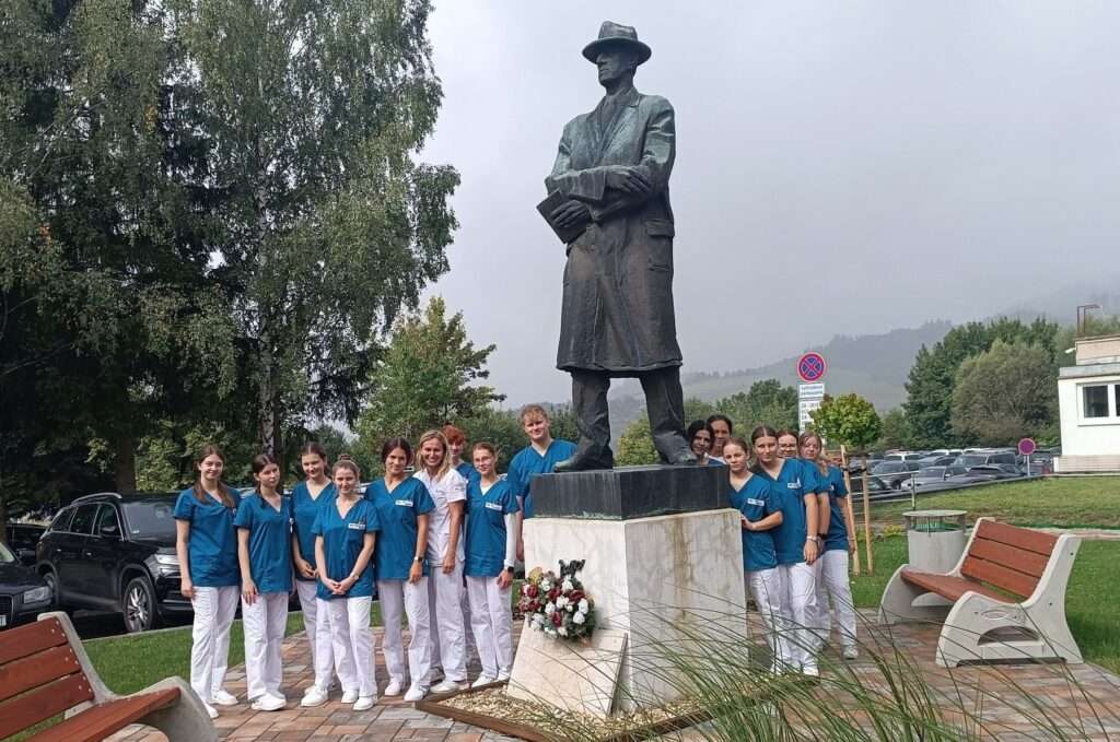 donsp studentky udravotnicka skola 2a