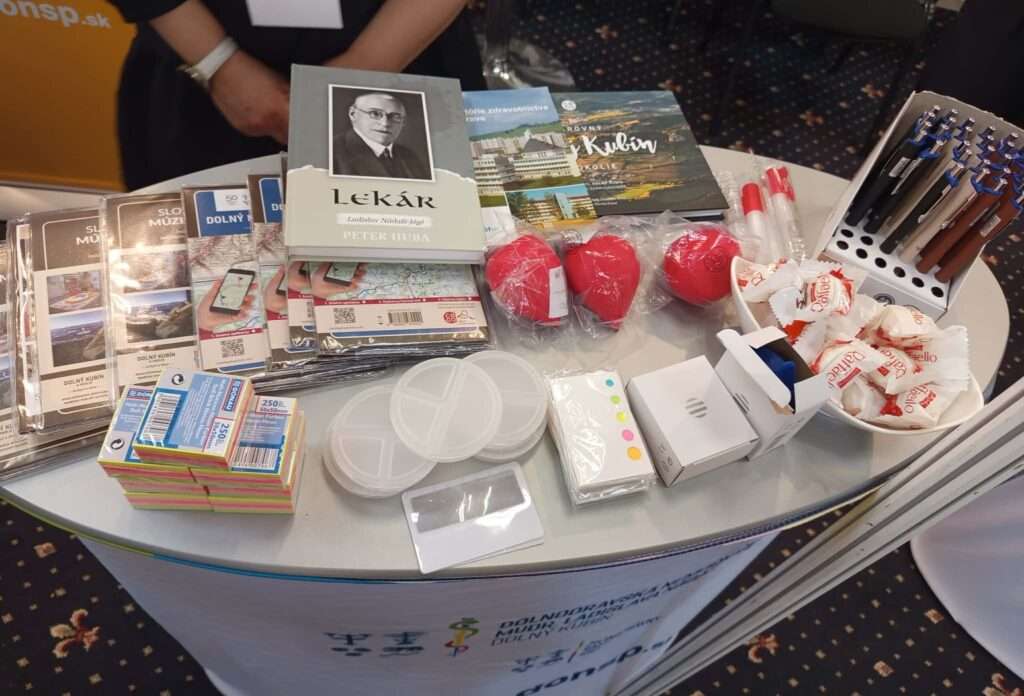 e1ab582a 62eb 4b5f b9ec 3958ea5d18d3